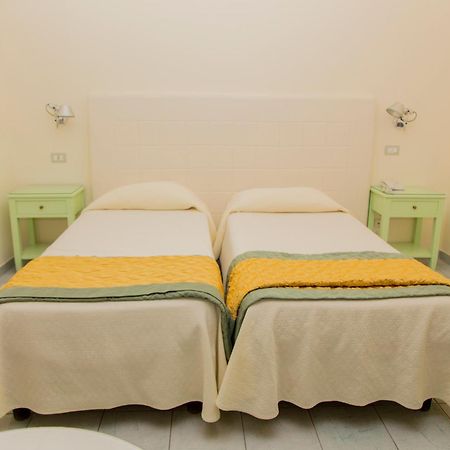 Hotel Il Mulino Capo dʼOrlando Zewnętrze zdjęcie