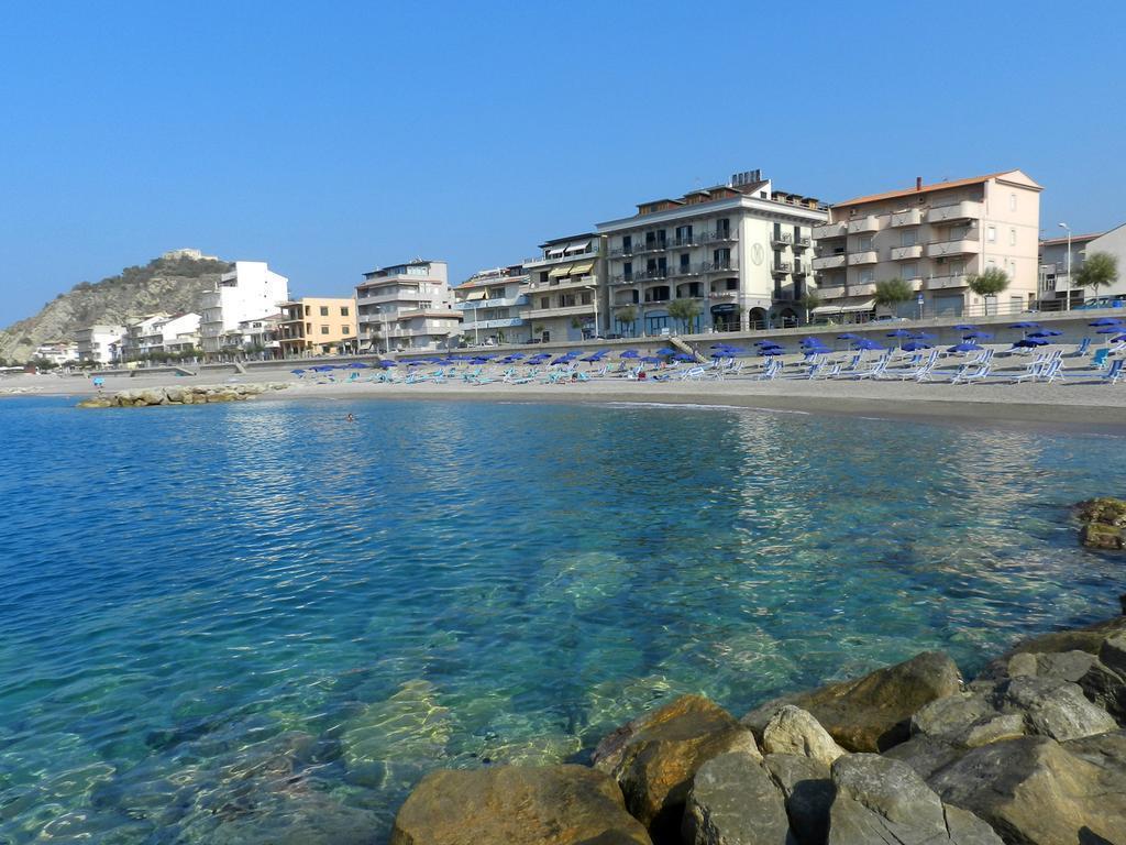 Hotel Il Mulino Capo dʼOrlando Zewnętrze zdjęcie